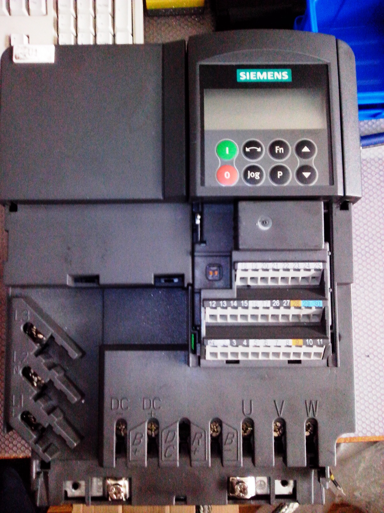 SIEMENS MICROMASTER 440 MESCO ELECTRONICA S.L.U